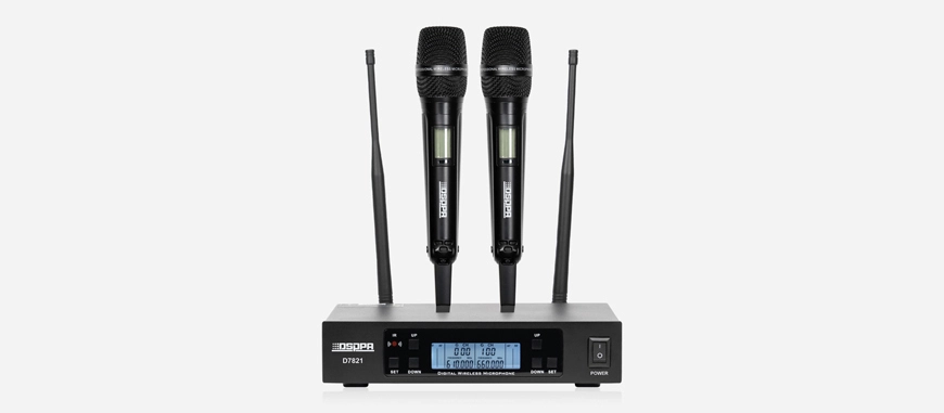 Elevate Your Meetings with a Wireless Conference Microphone - 翻译中...
