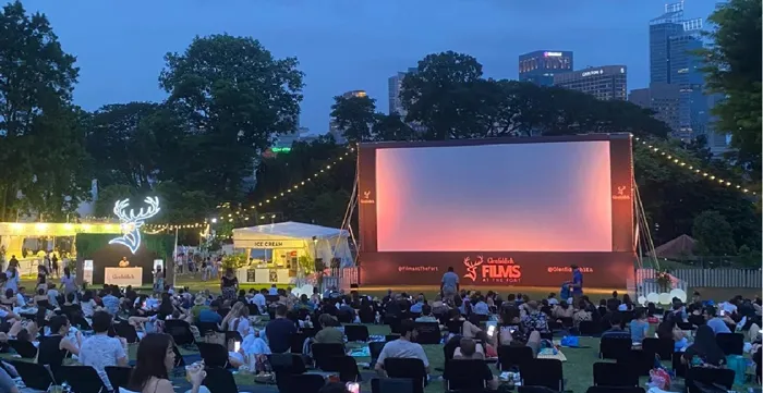 Professional Mobile Audio System Solution for Outdoor Performances D5501C+DSP1280F - 翻译中...