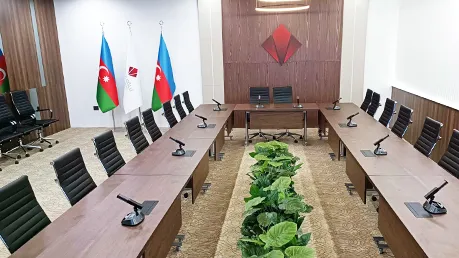 5G Wireless Conference System for Veyseloglu Group, Azerbaijan | D71+D73 - 翻译中...