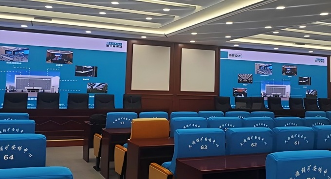 How Wireless Conference Microphone Systems Create Clear and Reliable Communication in Government Meeting Rooms - 翻译中...